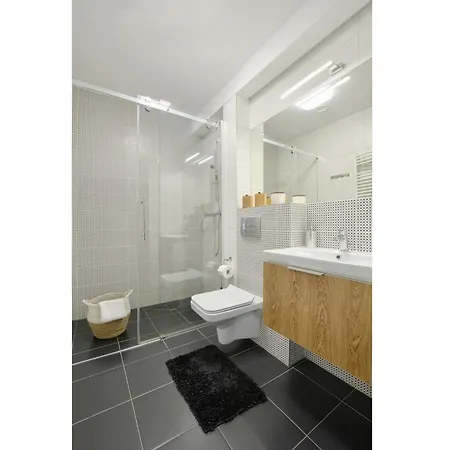 Plomnica アパート